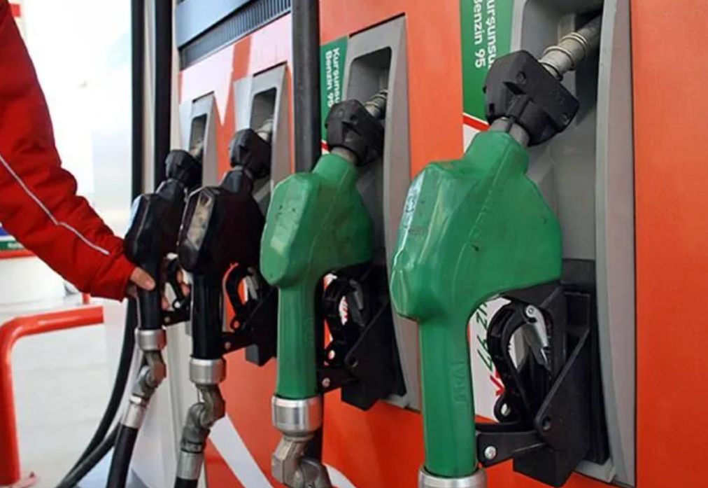 Benzine indirim geldi! İşte son fiyatlar…