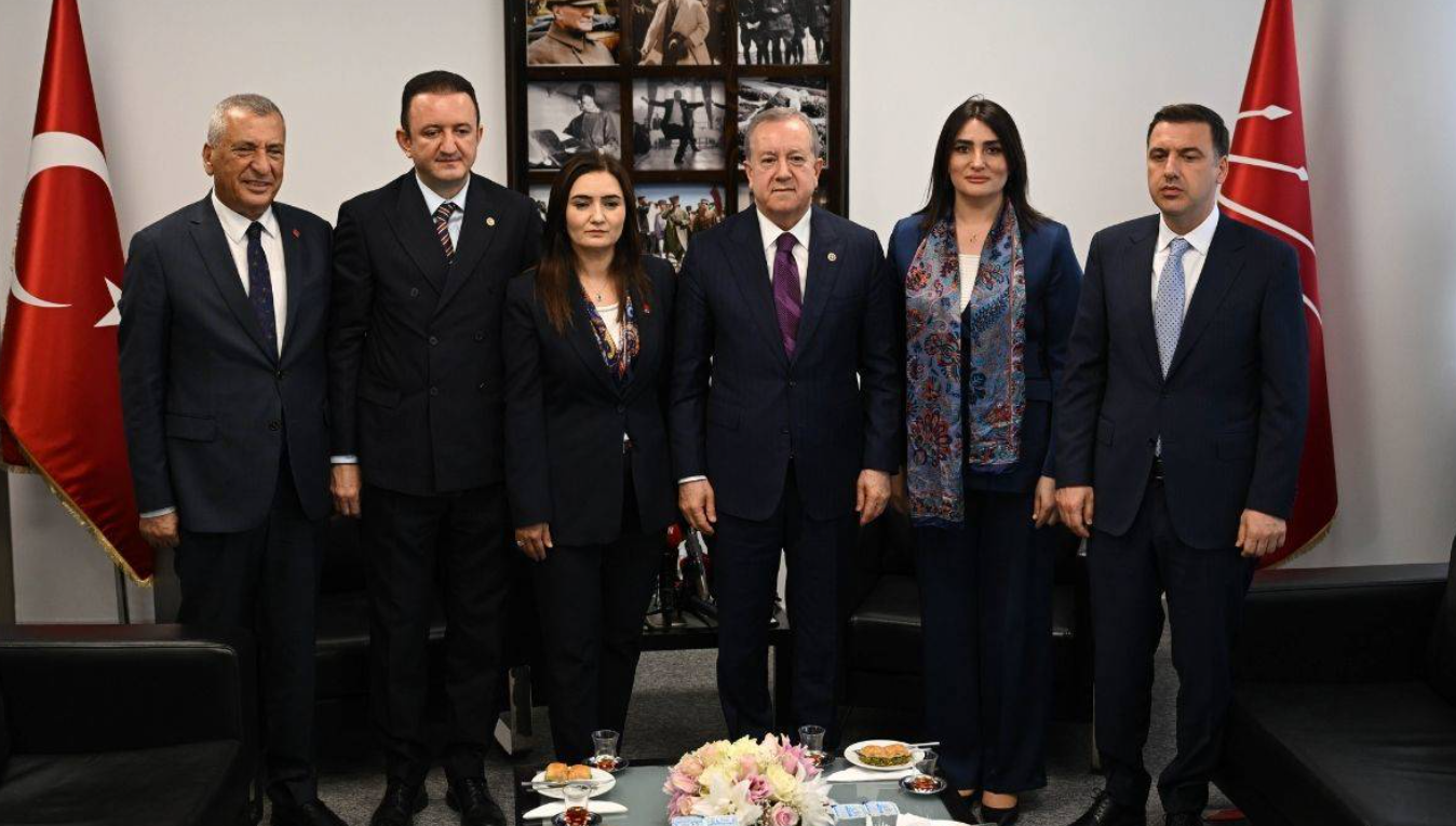 MHP’den Kılıçdaroğlu heyetine bayram ziyareti