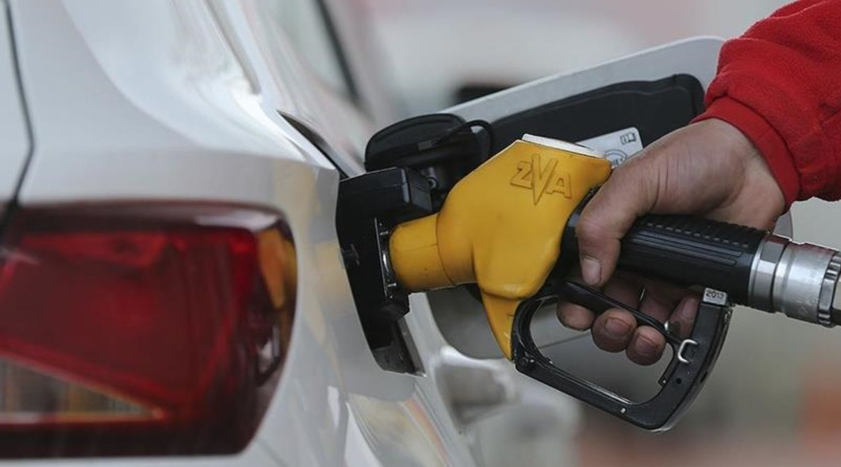 Motorine haftanın üçüncü indirimi geliyor!