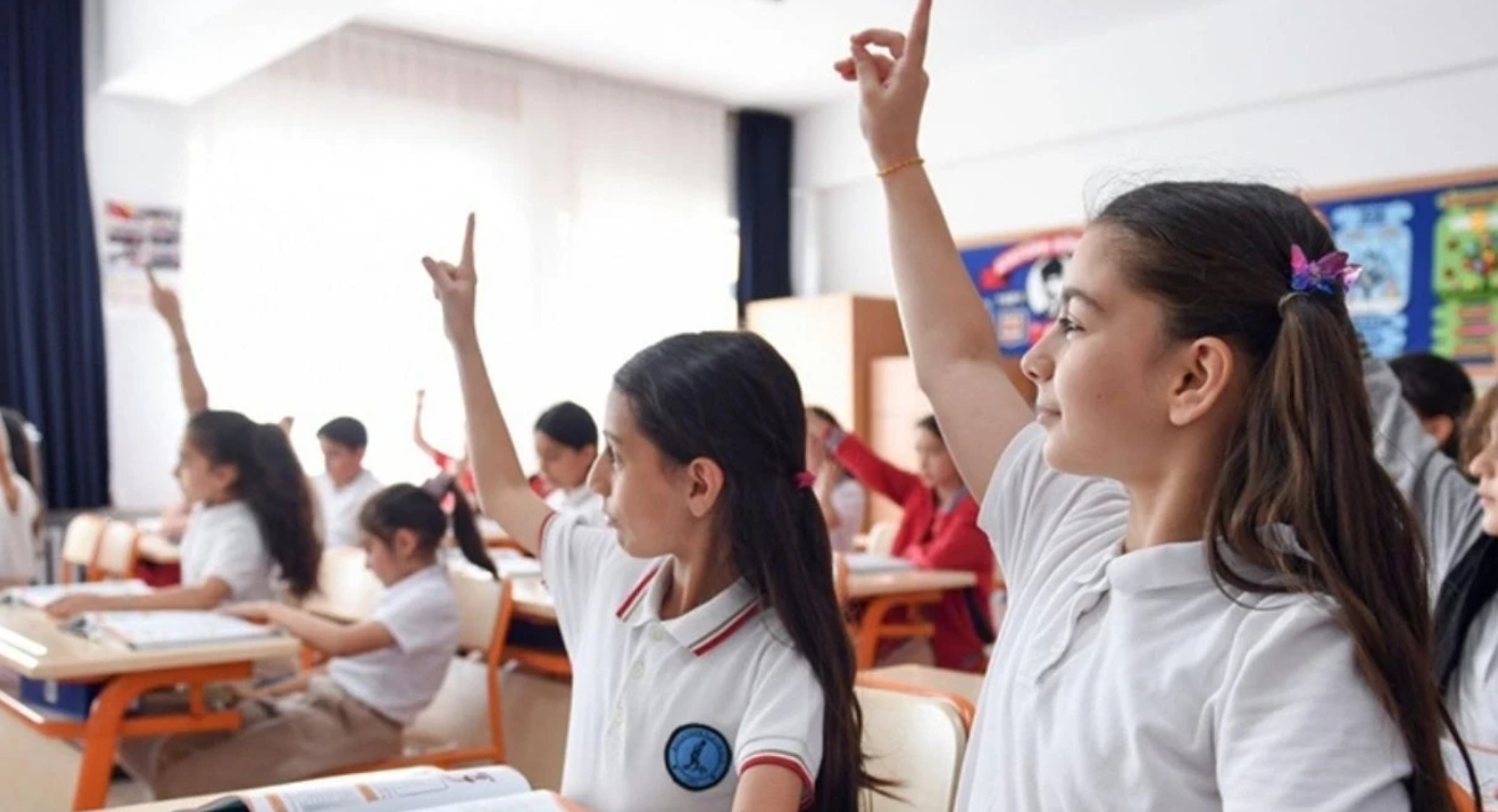 Cuma günü okullar tatil! Bakan Tekin müjdeyi verdi