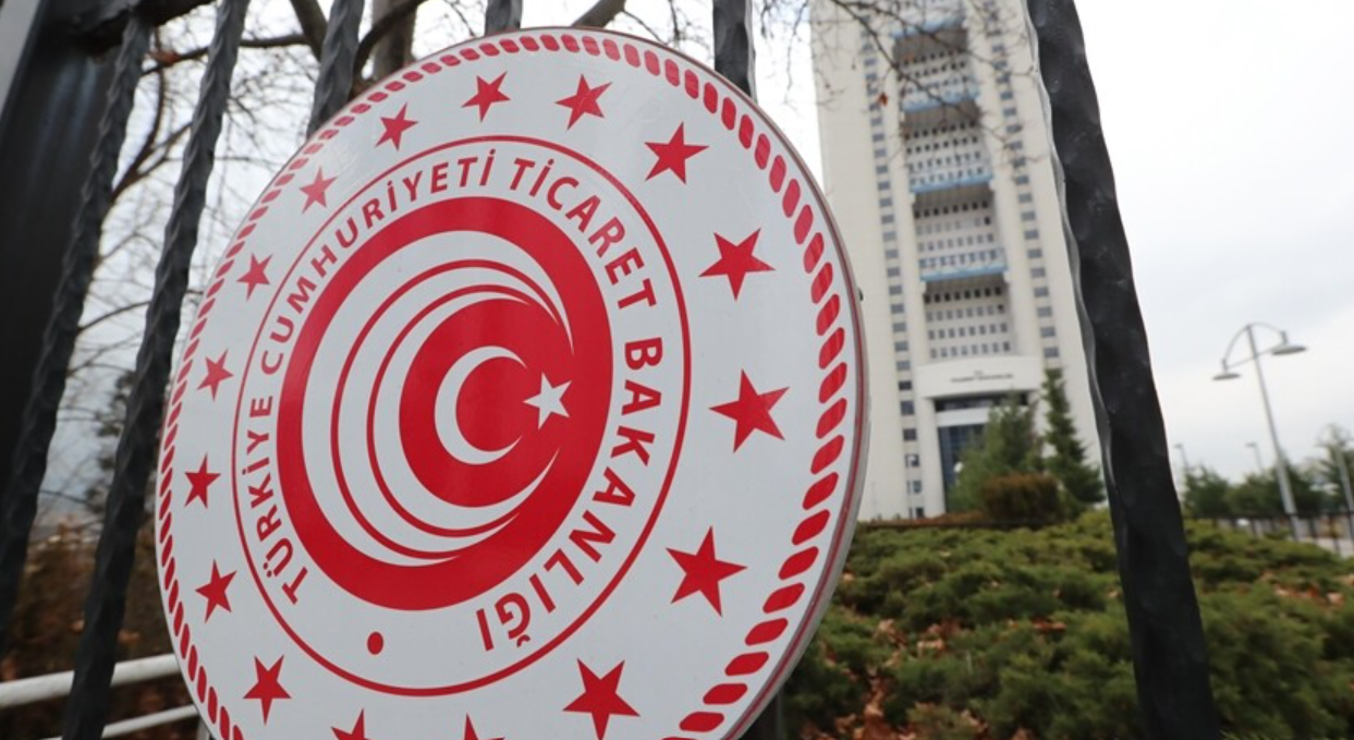 Otomobil reklamı cezalarına yalanlama! Bakanlık gerçek rakamları açıkladı…